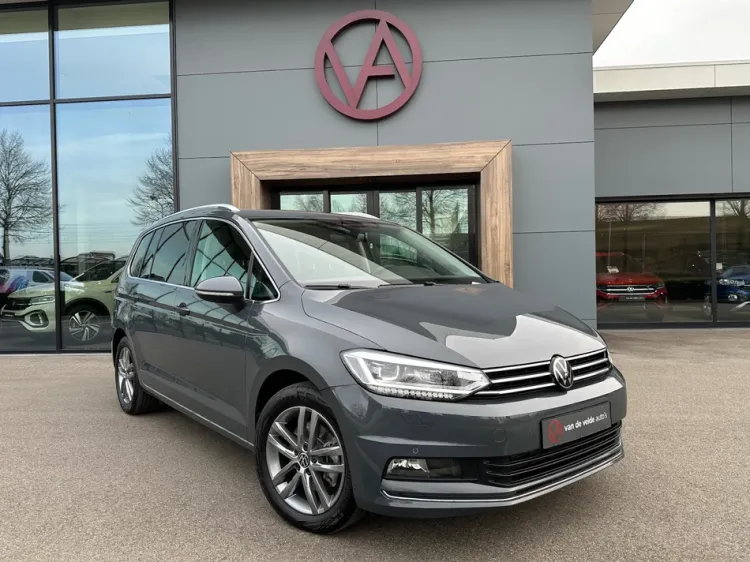 Volkswagen Touran private lease