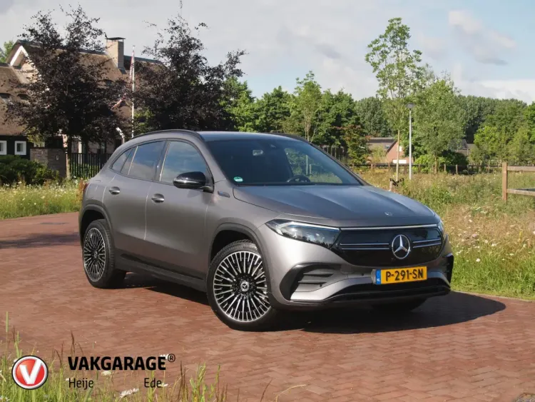 Mercedes-Benz Mercedes-Benz EQA